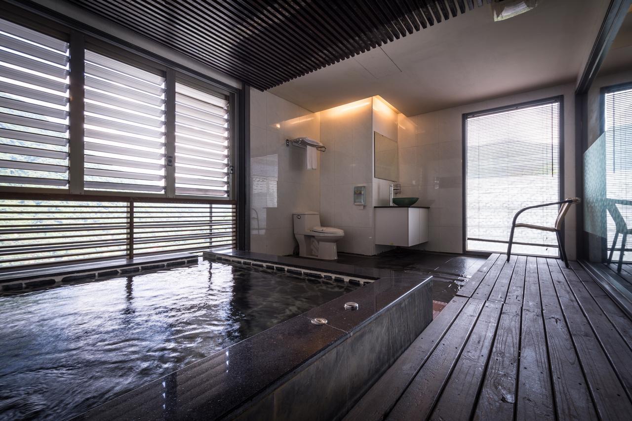 Wulai Sunglyu Hot Spring Resort Exterior photo