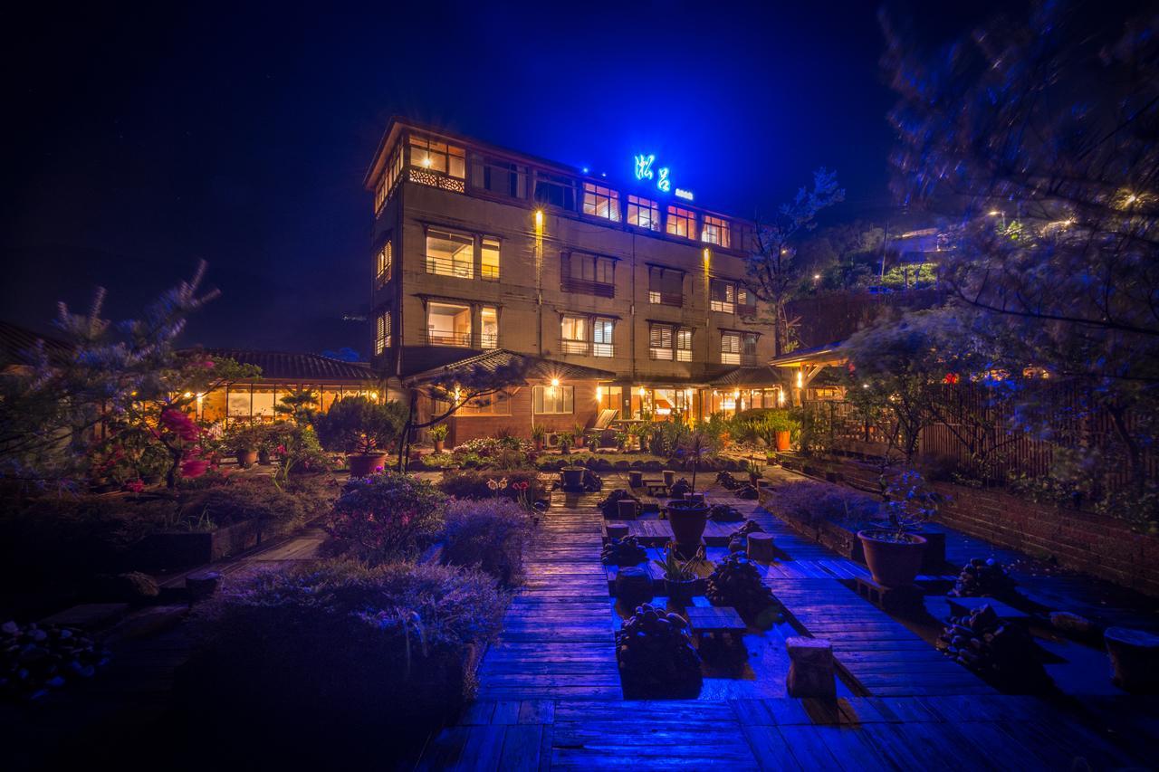 Wulai Sunglyu Hot Spring Resort Exterior photo