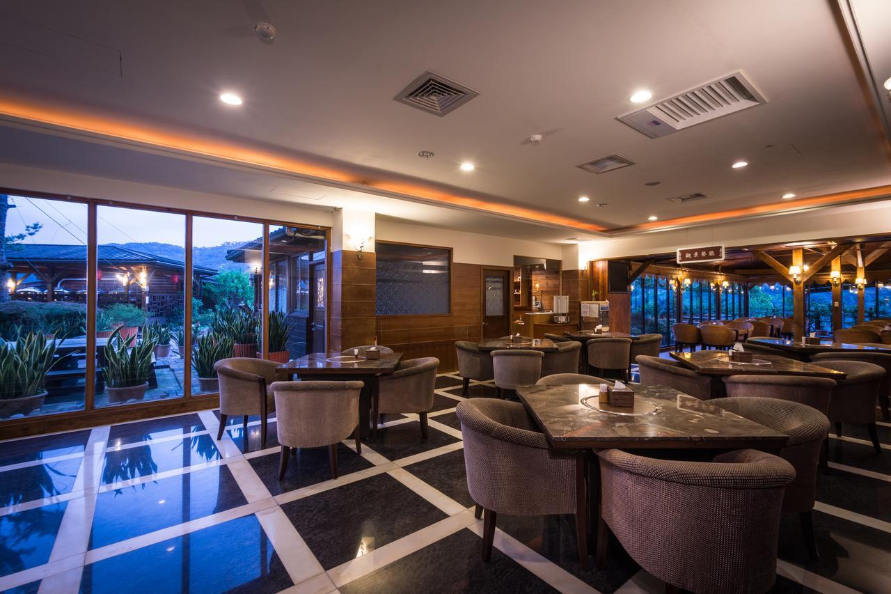 Wulai Sunglyu Hot Spring Resort Exterior photo