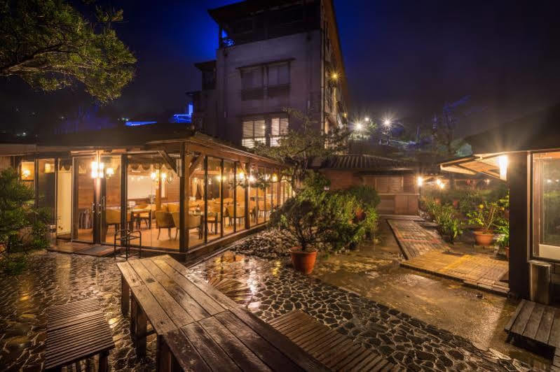 Wulai Sunglyu Hot Spring Resort Exterior photo