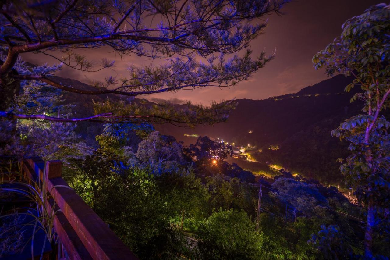 Wulai Sunglyu Hot Spring Resort Exterior photo